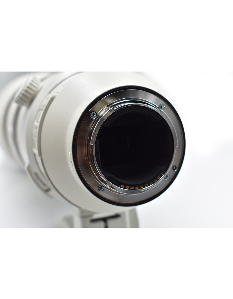 Sony Pre-Owned Sony FE 200-600mm f/5.6-6.3 G OSS Full-Frame Autofocus E-Mount Lens