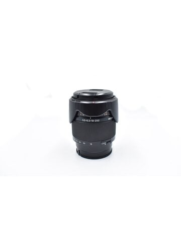 Sony Pre-Owned Sony DT 18-250mm f/3.5-6.3 SAL18250 Sony A Mount Lens