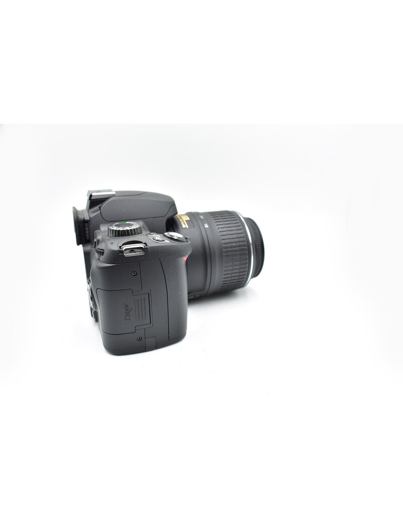 Nikon Pre-owned Nikon D60 10.2MP Digital DSLR Camera w/ AF-S Nikkor DX 18-55mm 3.5