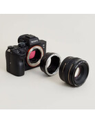 URTH Urth Manual Lens Mount Adapter for Canon EF/EF-S-Mount Lens to Sony E-Mount Camera Body