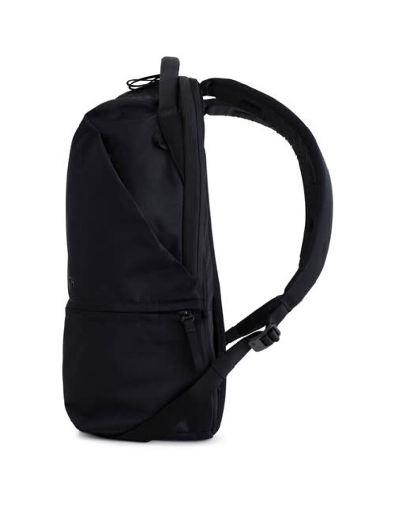 URTH Urth Arkose 20L Backpack with Camera Insert (Black)