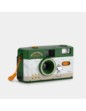 Retrospekt Peanuts Beagle Scouts Retrospekt FC-11 35mm Film Camera & Bag Bundle