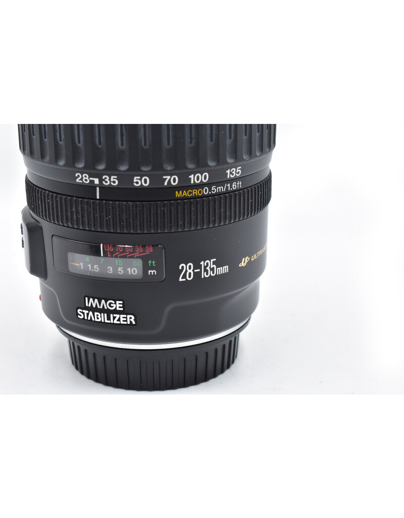 Canon Pre-Owned Canon 28-135mm f/3.5-5.6 IS Macro USM EF Mount Lens {72}