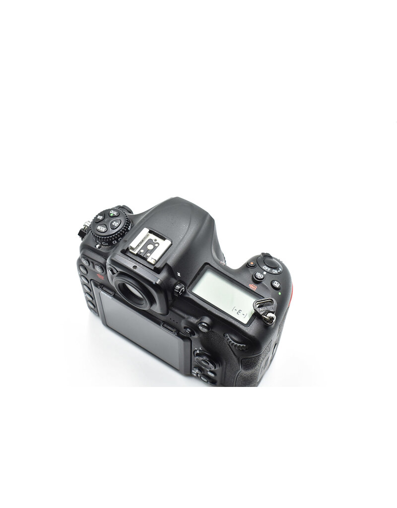 Nikon Pre-Owned Nikon D500 DSLR Camera Body {20.9MP}