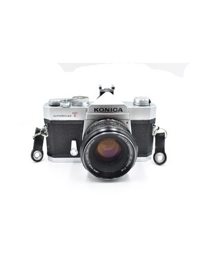 Pre-Owned Konica AutoReflex T w/ 52mm F1.8 Lens 35m Film Camera