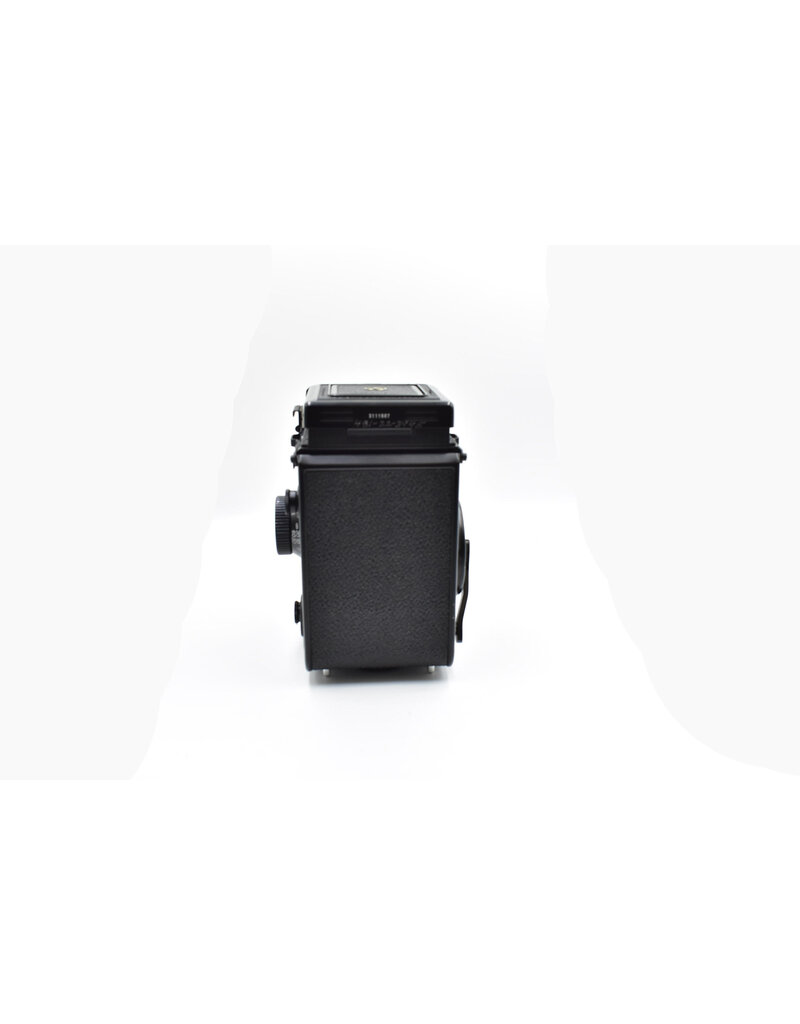 Pre-owned Yashica Mat 124G 6x6 TLR Medium Format 80mm f2.8