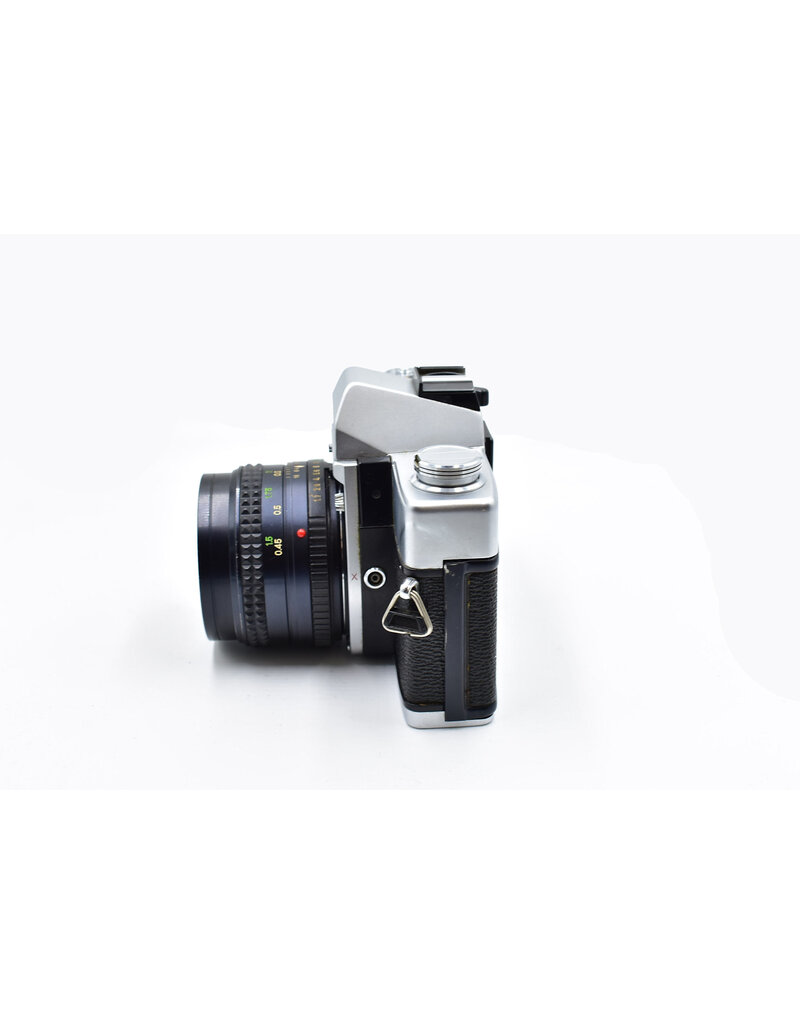 Minolta Pre-owned Minolta SRT-201 35mm Film Camera with 50mm Rokkor f1.7 Lens