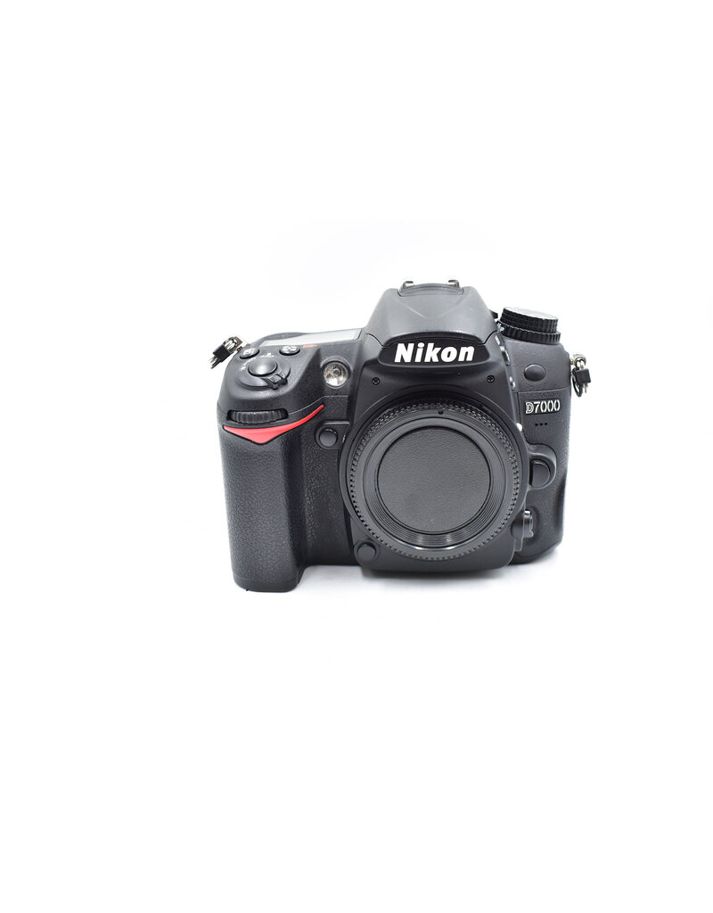 Nikon Pre-Owned Nikon D7000 DSLR Camera Body {16.2MP}