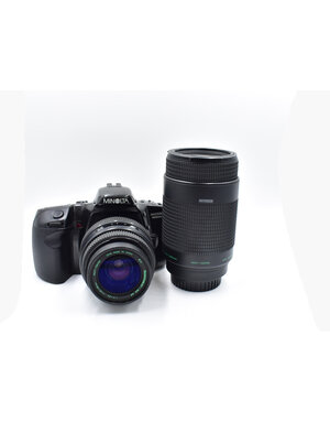 Minolta Pre-Owned Minolta Maxxum 400SI 35mm SLR Film Camera w/2 lenses