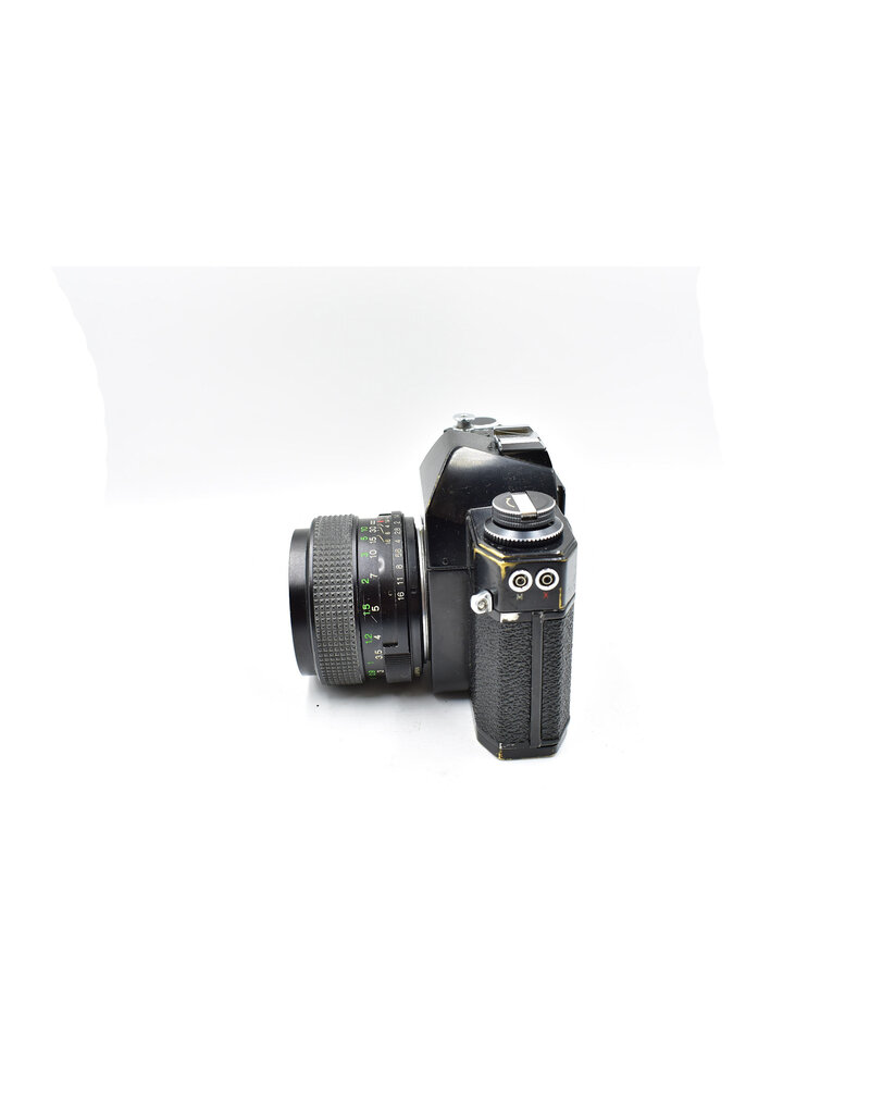 Consign - Vivitar 450/SLD Manual Focus 35mm SLR w/ Vivitar 55mm Lens