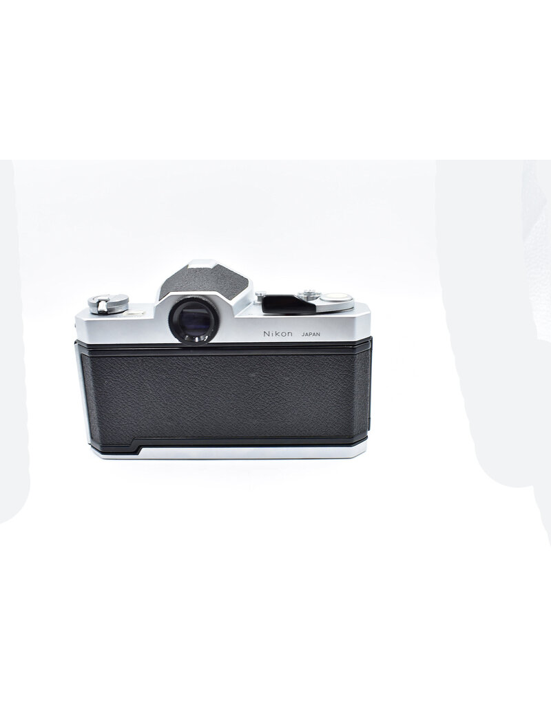 Pre-Owned Nikkormat FT Silber Body Only