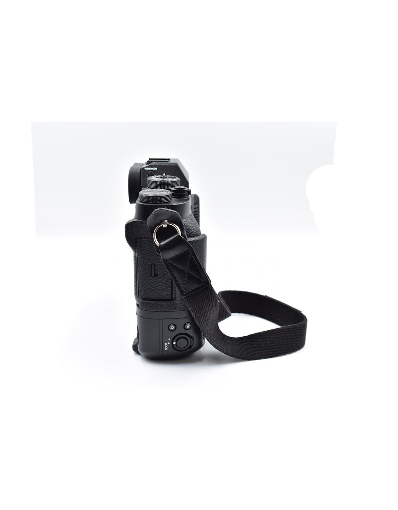 Fujifilm Consign - FUJIFILM X-T2 Mirrorless Camera Body w/ grip, Black {24.3MP}
