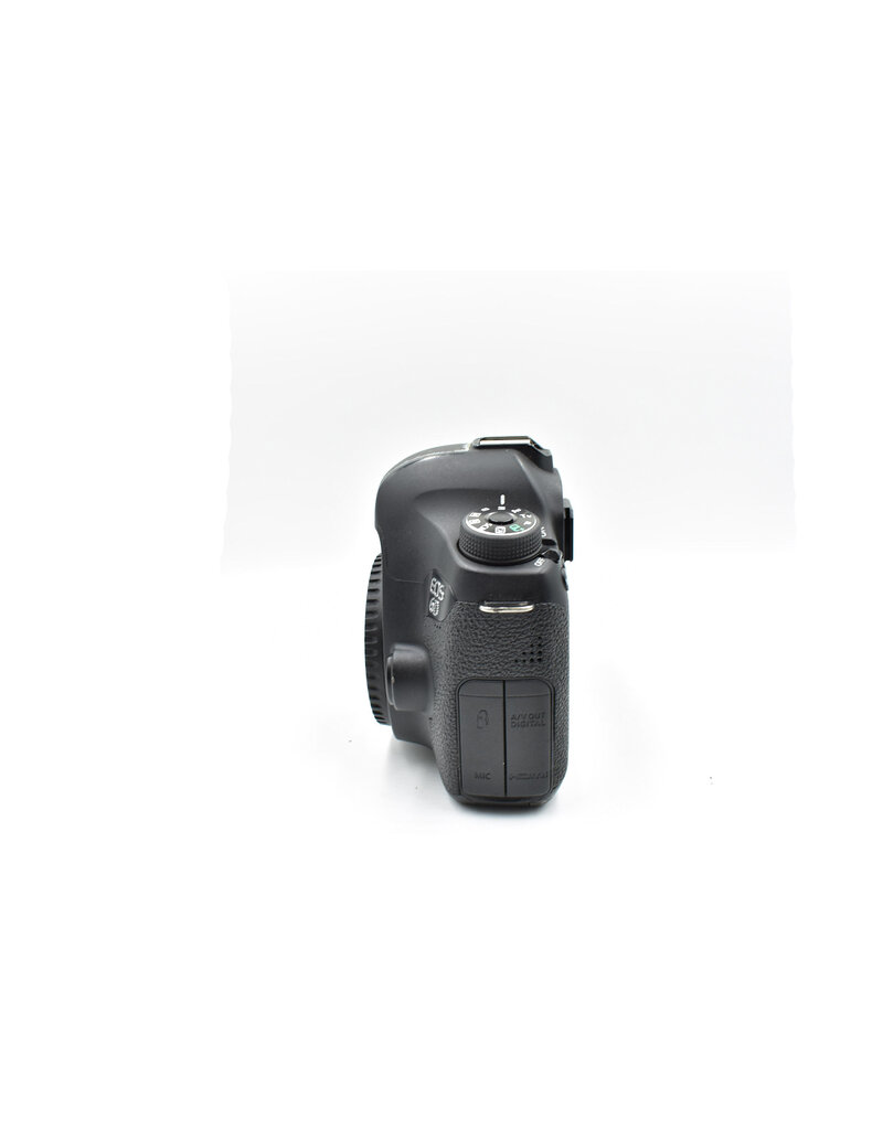 Canon Pre-Owned Canon EOS 6D DSLR Camera Body {20.2MP}