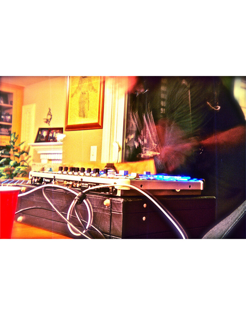 Holga Holga 135FC 35mm Film Camera - Pink Sparkle