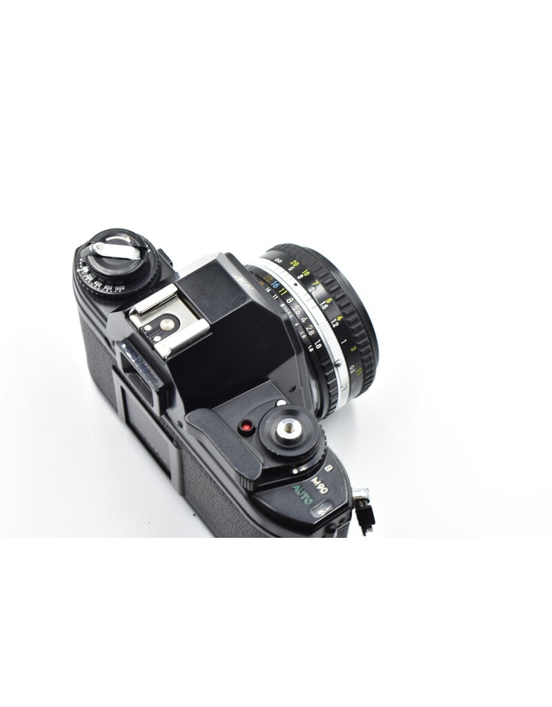 Nikon Pre-Owned Nikon EM w/50mm F1.8 (35mm Film Camera)