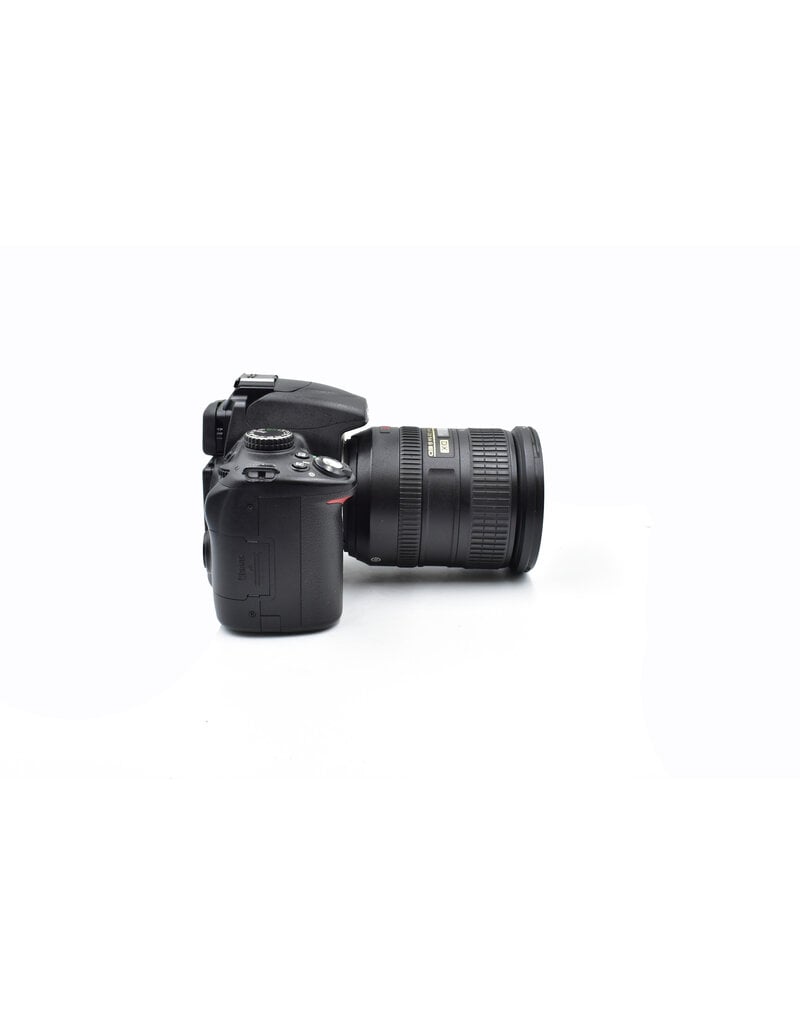 Nikon Pre-owned Nikon D5000 DSLR w/18-200mm F3.5 {12.3MP}
