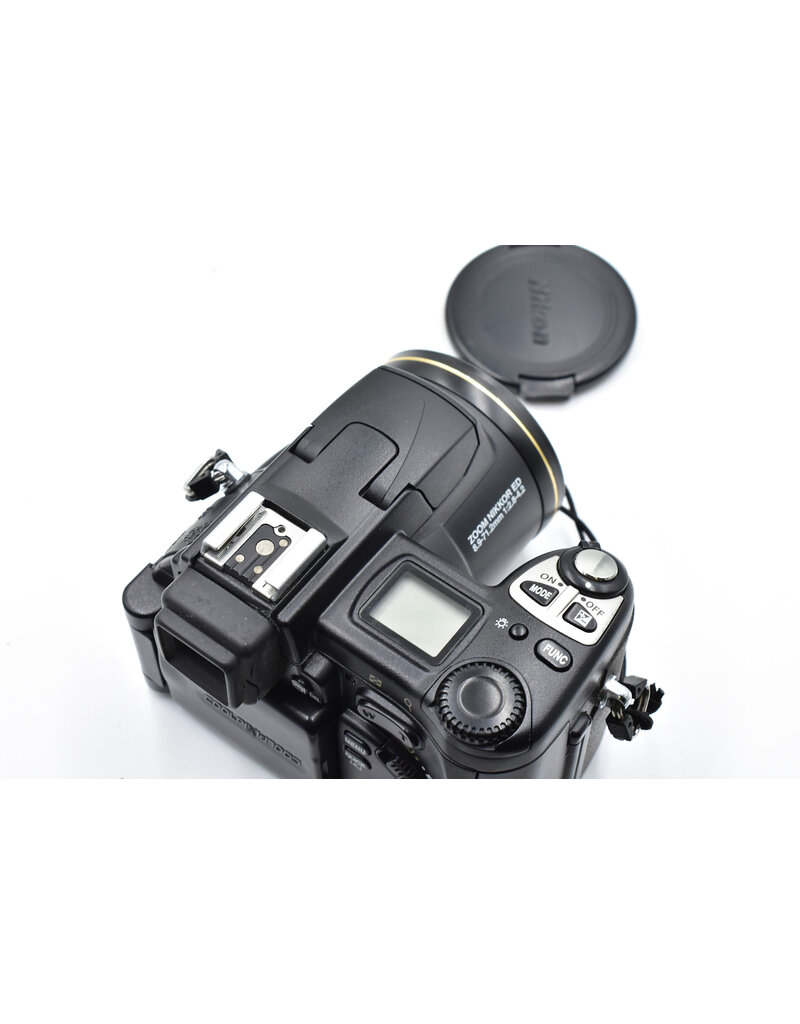 Nikon Pre-Owned Nikon COOLPIX 5700 Digital Camera 8x Optical Zoom (5MP)