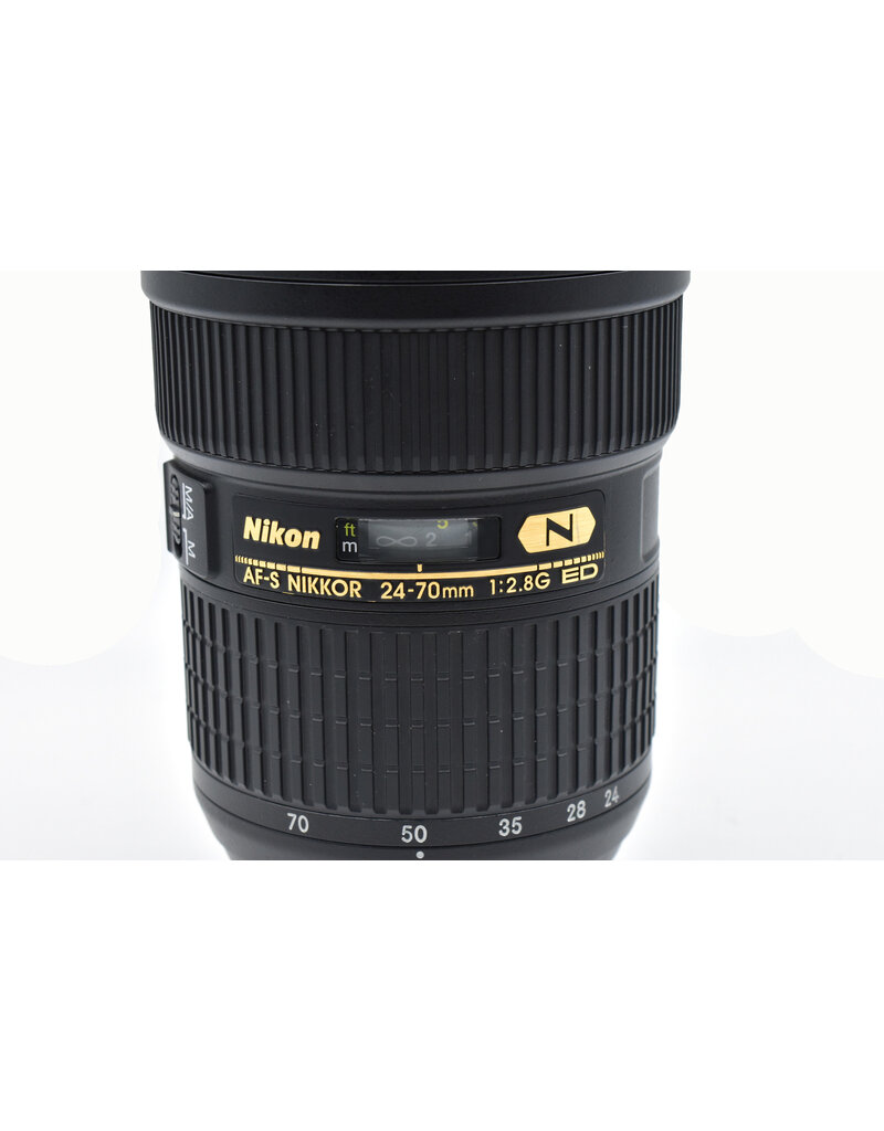Nikon Pre-Owned Nikon AF-S NIKKOR 24-70mm f/2.8 G ED Autofocus  Lens