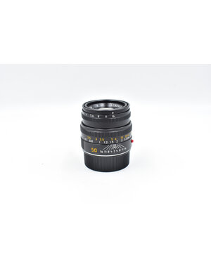 Pre-Owned Leica Summicron M 50mm/F2.0 Lens
