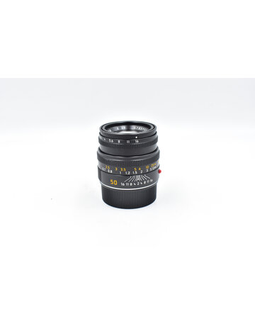 Pre-Owned Leica Summicron M 50mm/F2.0 Lens