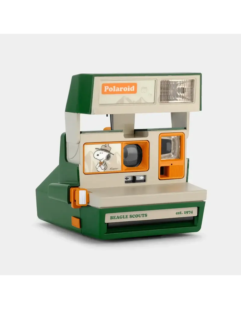 Retrospekt Polaroid 600 Peanuts Beagle Scouts Instant Film Camera