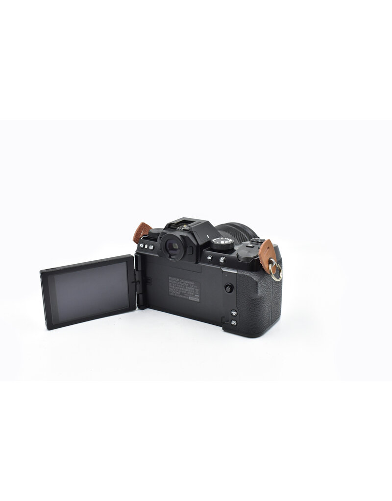 Fujifilm Pre-Owned FUJIFILM X-S10 Mirrorless Camera Body, Black {26.1MP}