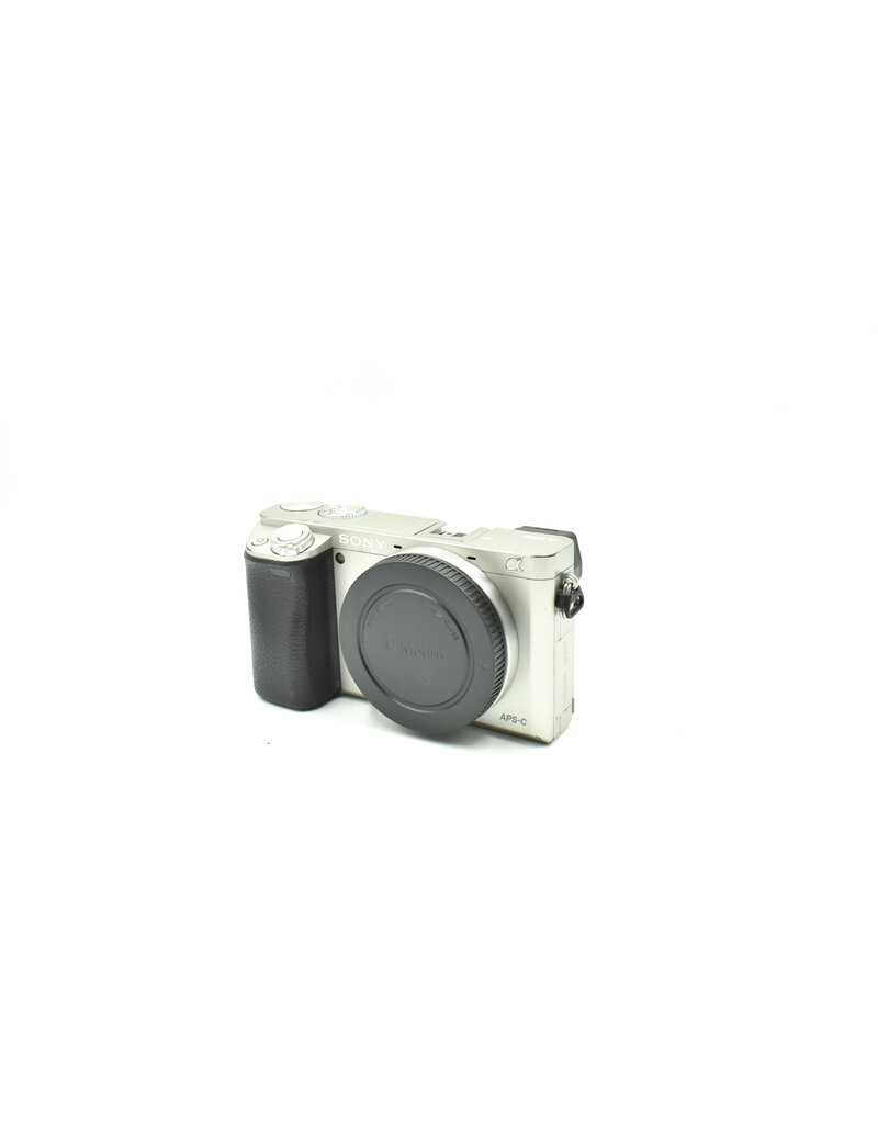 Sony Pre-Owned Sony a6000 Mirrorless Camera Body, Silver {24.3MP}