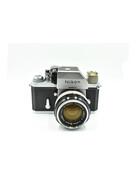 Nikon Pre-Owned Nikon F w/ 50mm F1.4 (35mm Film Camera)