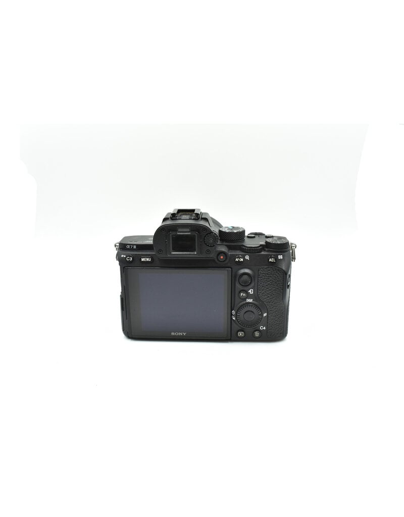 Sony Pre-Owned Sony a7 III w/ 28-70mm F3.5 Mirrorless Camera Body, Black {24MP}