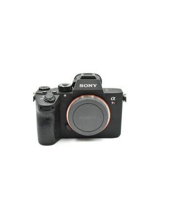 Sony Pre-Owned - Sony a7R III Mirrorless Camera Body, Black {42.4MP}