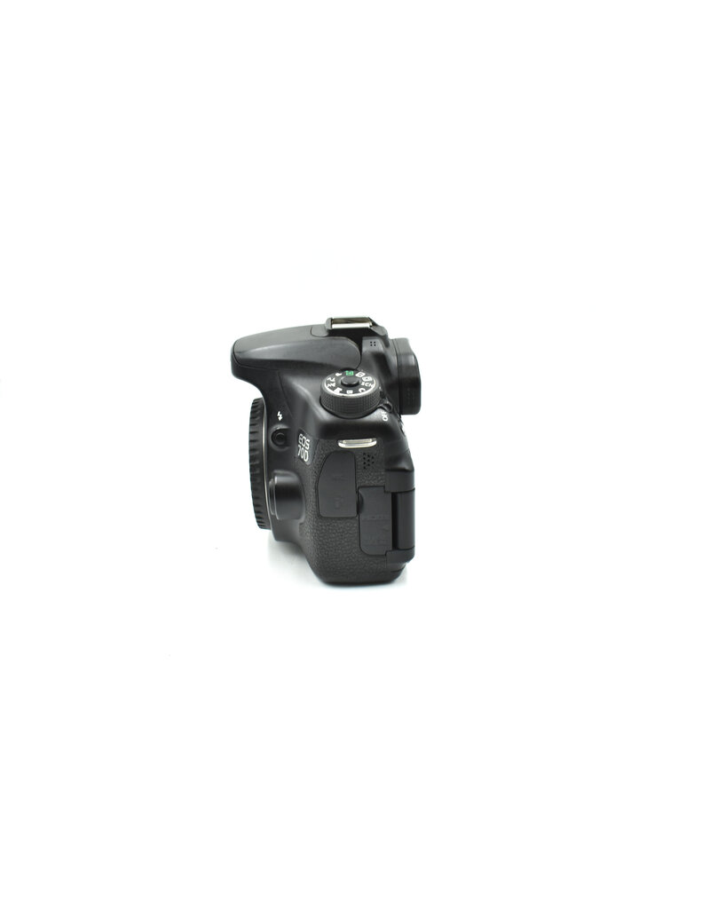 Canon Pre-Owned Canon EOS 70D DSLR Camera Body {20.2MP}