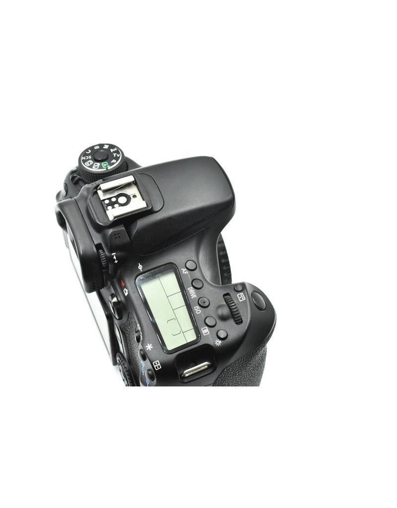 Canon Pre-Owned Canon EOS 70D DSLR Camera Body {20.2MP}