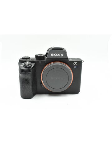 Sony Pre-Owned Sony a7S II Mirrorless Camera Body, Black {12.2MP} Sony Pre-Owned Sony a7S II Mirrorless Camera Body, Black {12.2MP}