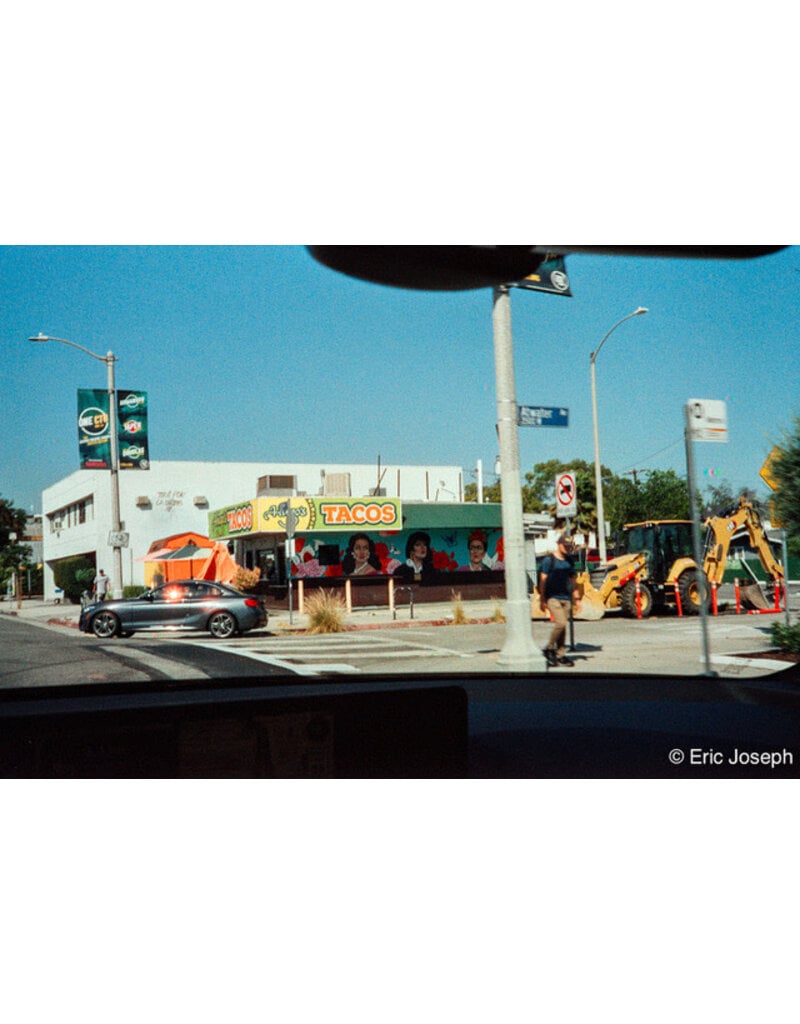 KONO! KONO! Smile ISO 200 35mm x 36 exp. - Color Film