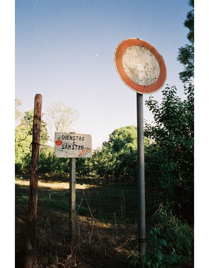 Optik Oldschool Optik Oldschool Opticolour 200 Color Negative Film (35mm Roll Film, 36 Exposures)