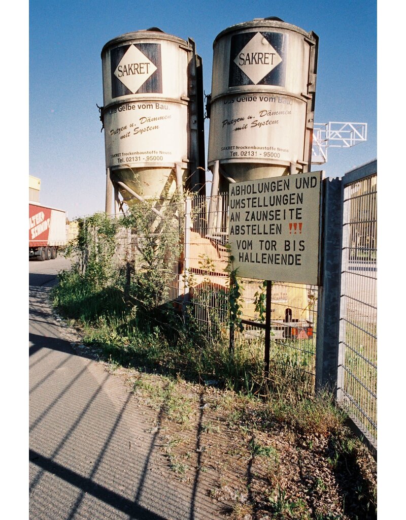 Optik Oldschool Optik Oldschool Opticolour 200 Color Negative Film (35mm Roll Film, 36 Exposures)