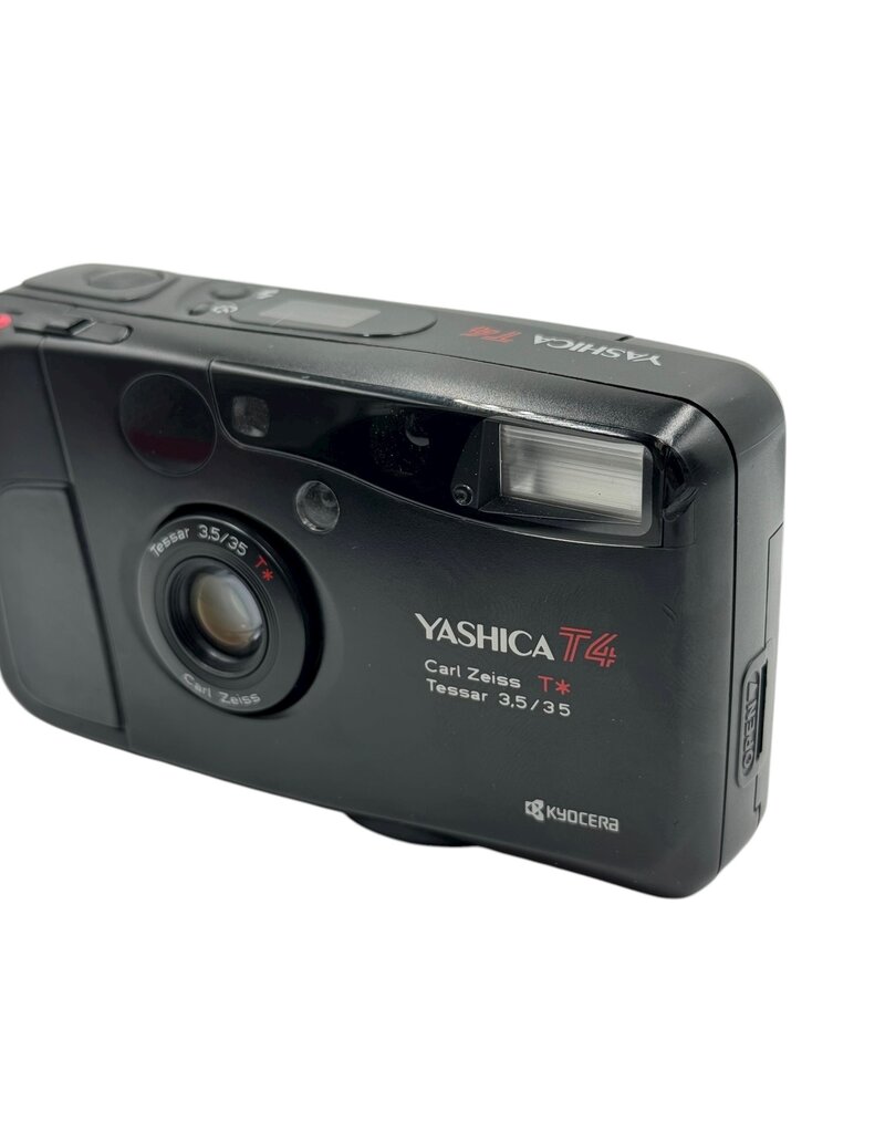 Pre-Owned Yashica T4 Carl Zeiss T* 35mm