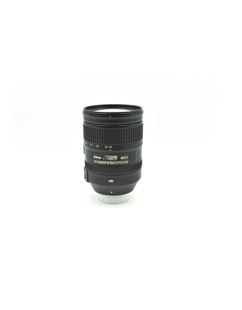 Nikon Pre-owned Nikon AF-S NIKKOR 28-300mm f/3.5-5.6 G ED VR Autofocus Lens