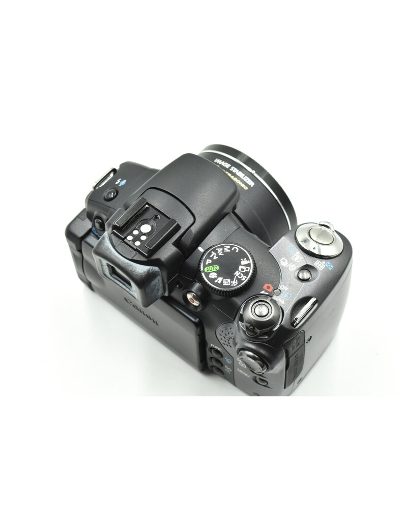 Canon Pre-owned Canon Powershot S5 IS Point and Shoot (8MP)