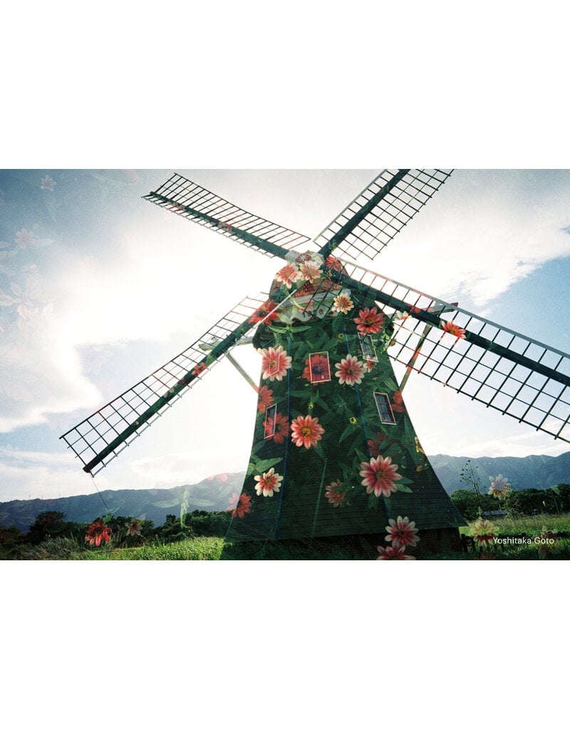 Kodak Pre-Order Kodak Snapic A1 35mm Full-Fram Film Camera White