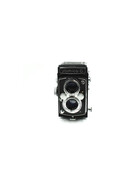 Pre-Owned YASHICA D 6x6 TLR Film Camera Yashikor 80mm f/3.5 Lens