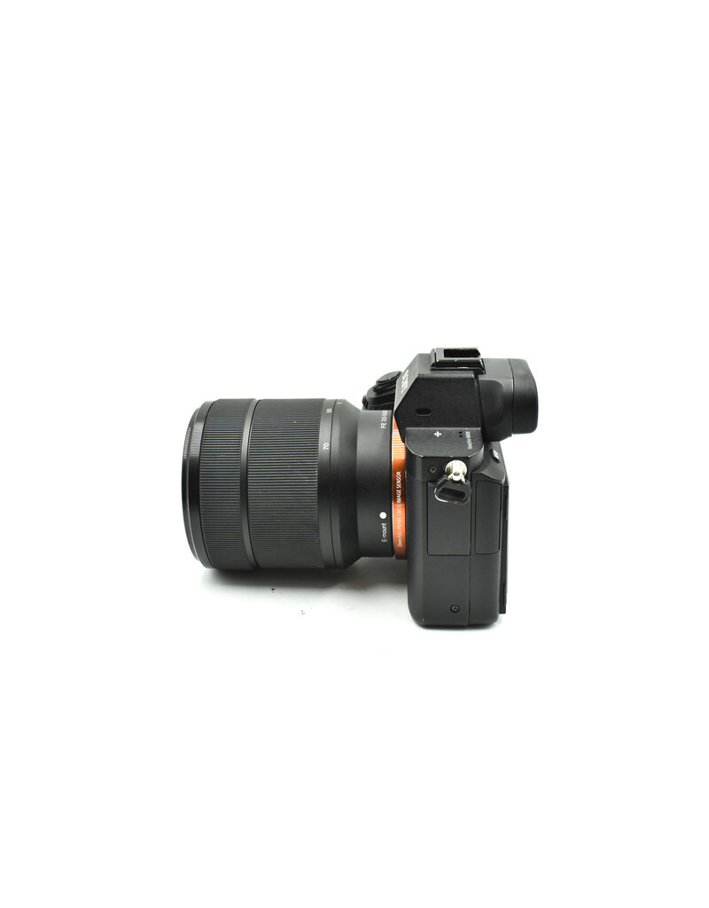 Sony Pre-Owned Sony a7 II  w/28-70 F3.5 {24.3MP} (SC 138)