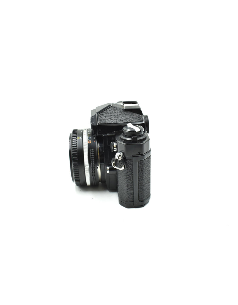 Nikon Pre-Owned Nikon FM w/ 50mm F1.8  (35mm Film Camera)