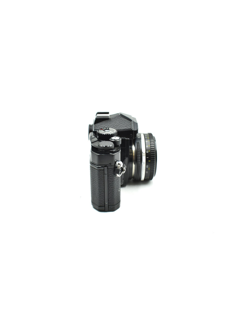 Nikon Pre-Owned Nikon FM w/ 50mm F1.8  (35mm Film Camera)