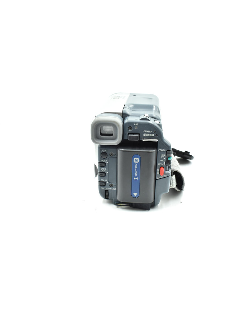 Sony Pre-Owned Sony DCR-TRV260 Digital-8 Camcorder Handycam 20x Optical Zoom Tested