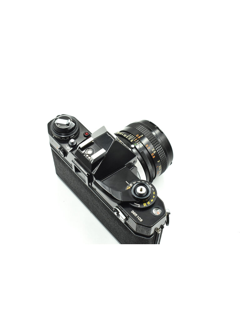 Canon Pre-Owned Canon EF w/ 50mm F1.8 lens  Black (35mm Film Camera)