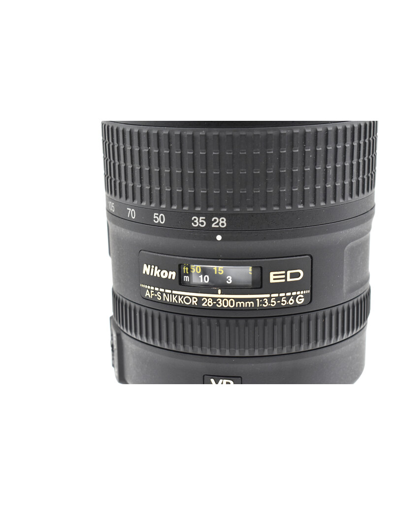 Nikon Pre-Owned Nikon AF-S NIKKOR 28-300mm f/3.5-5.6 G ED VR Autofocus IF Lens, Black