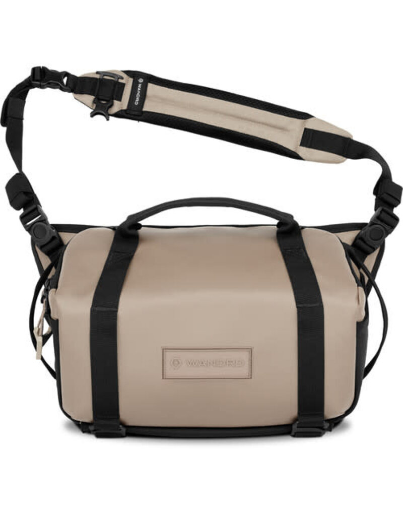 Wandrd WANDRD ROGUE V2 Sling Bag (Yuma Tan, 9L)