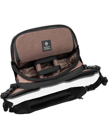 Wandrd WANDRD ROGUE V2 Sling Bag (Atacama Clay, 6L)