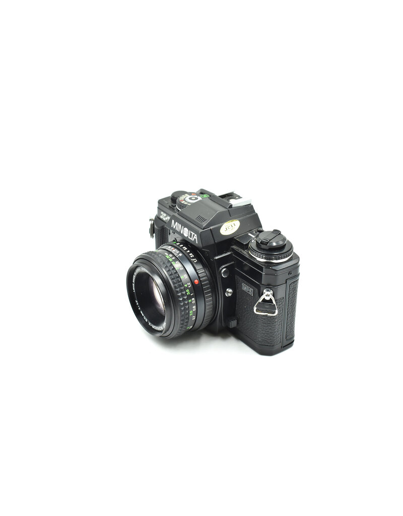 Minolta Pre-Owned Minolta X-700 W/ 50mm F1.7 (35mm Film Camera)